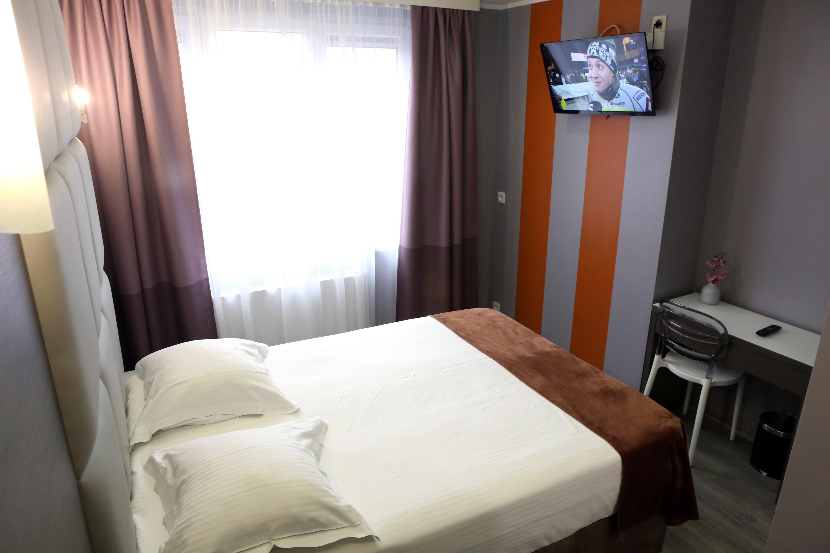Hotel Phenix Dilbeek Exterior photo